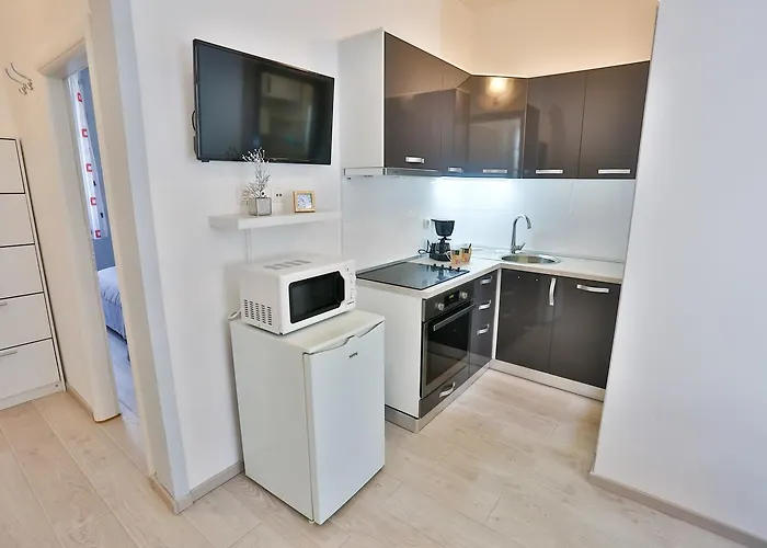 Appartement à 2 Chambres à Coucher